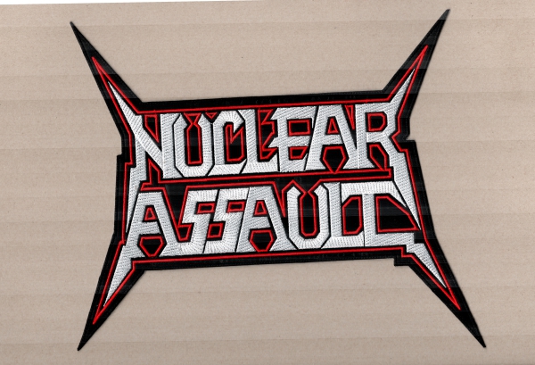 Nuclear Assault - Rot Weisses Logo Rückenaufnäher